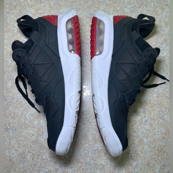 Air Jordan MA2 'Bred' - Mens Size 12 - Picture 4 of 9